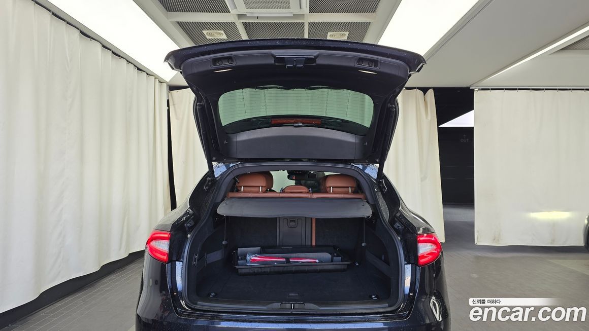 Maserati Levante 2017