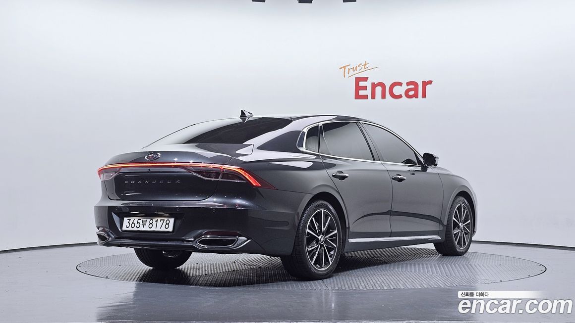 Hyundai Grandeur 2022