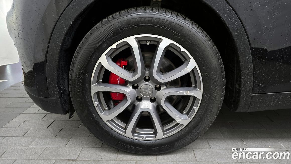 Maserati Levante 2017