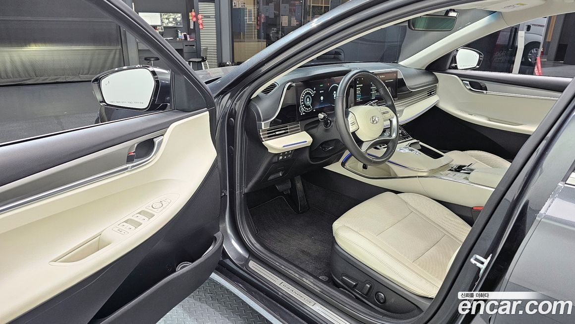 Hyundai Grandeur 2022