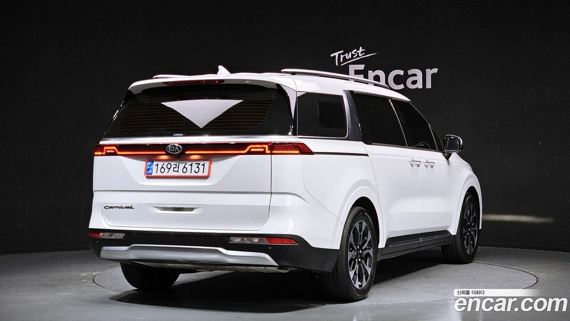 Kia Canival 2021
