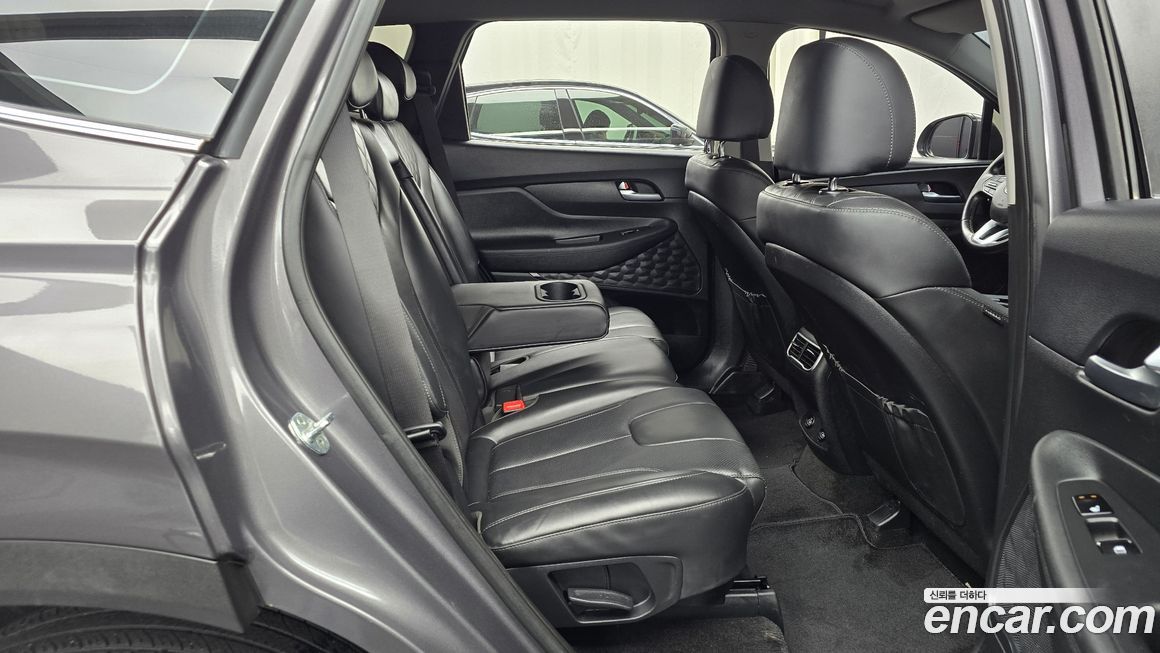 Hyundai Santafe 2022