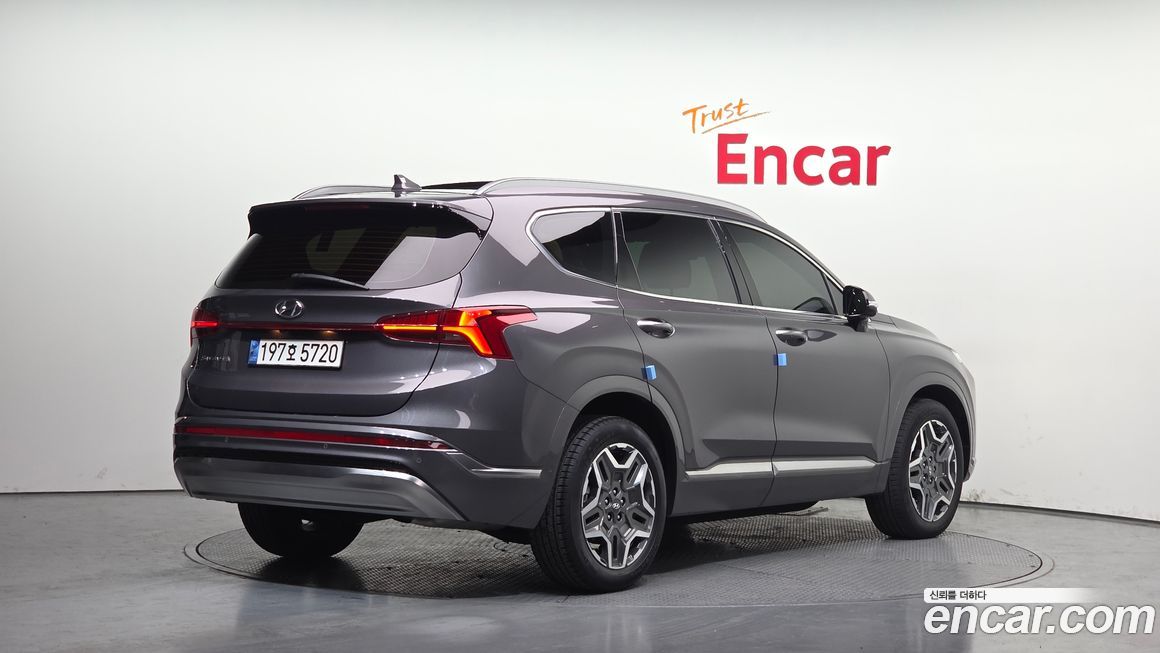 Hyundai Santafe 2022