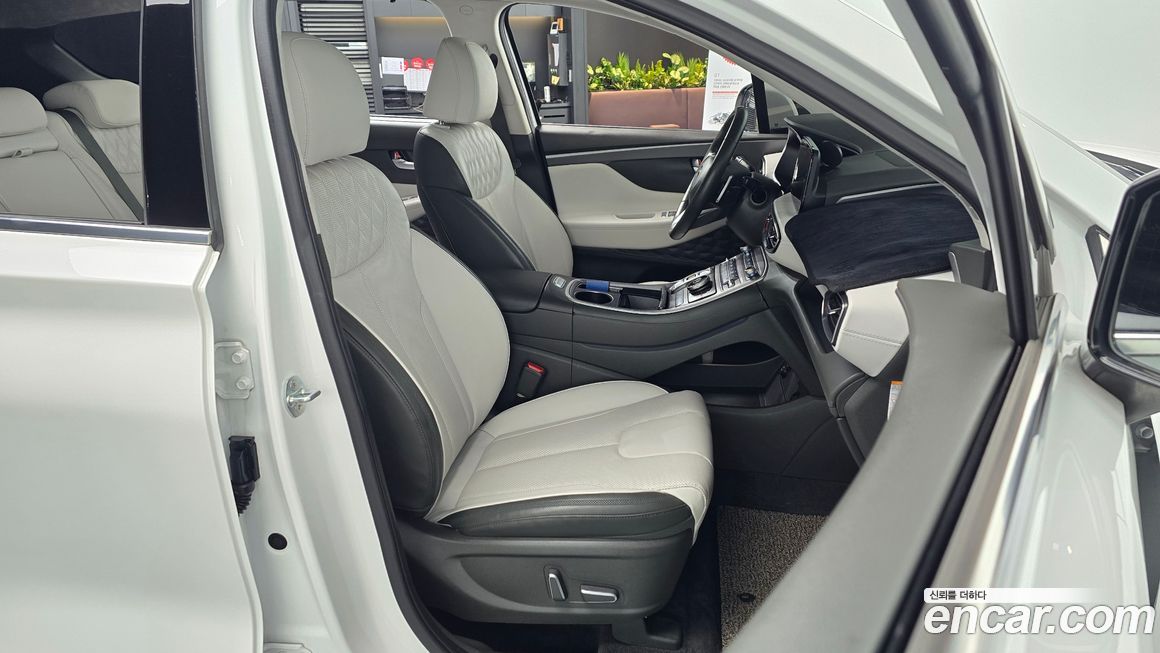 Hyundai Santafe 2022