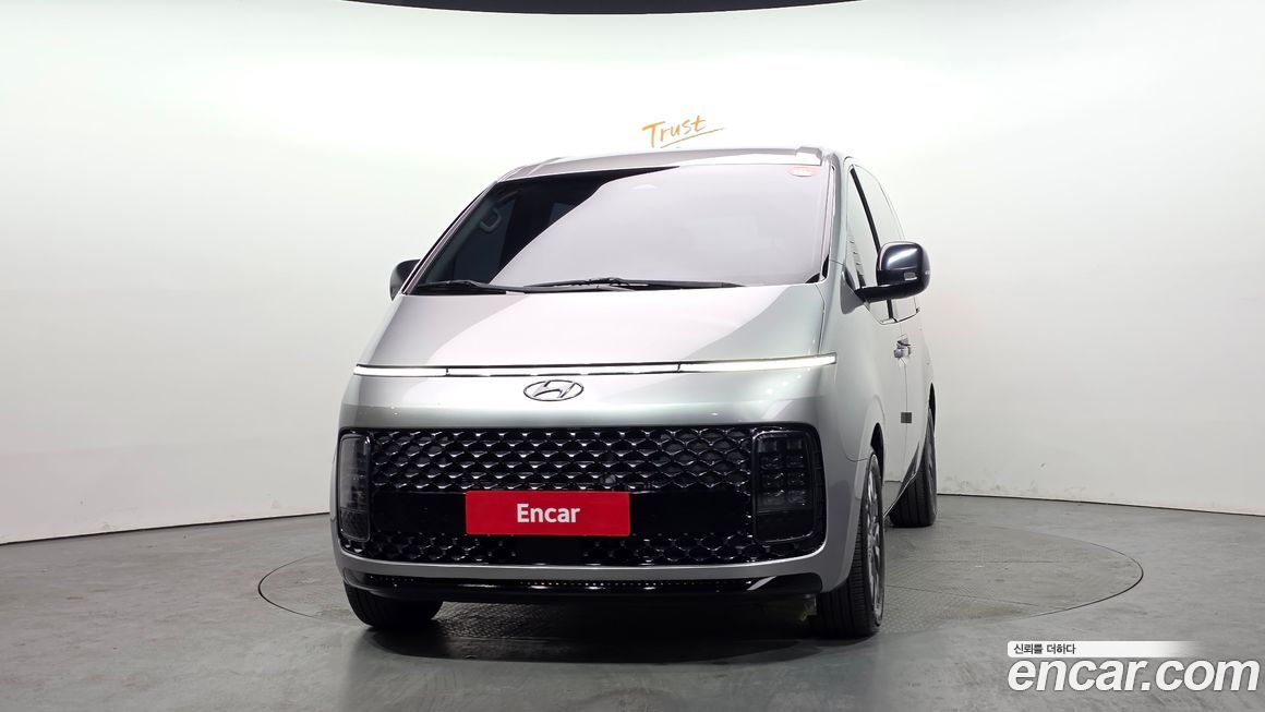 Hyundai Staria 2022