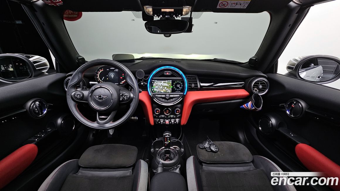 Mini Cooper Convertible 2021