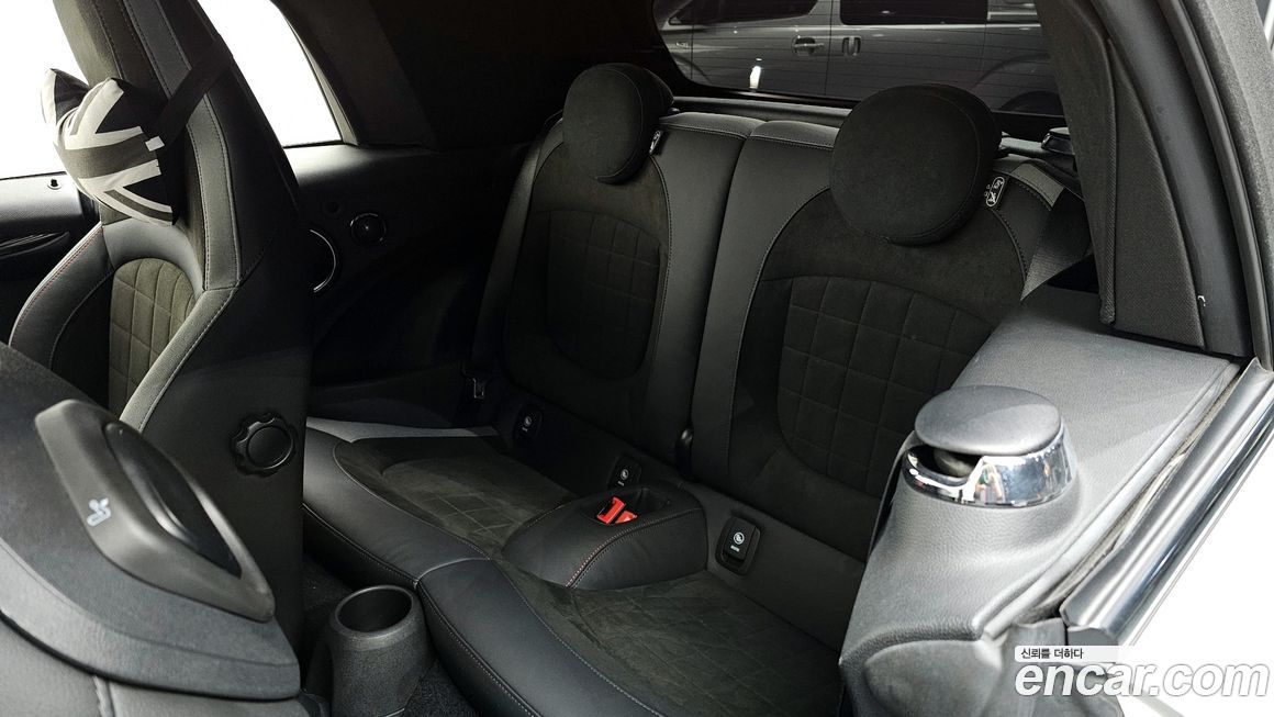 Mini Cooper Convertible 2021