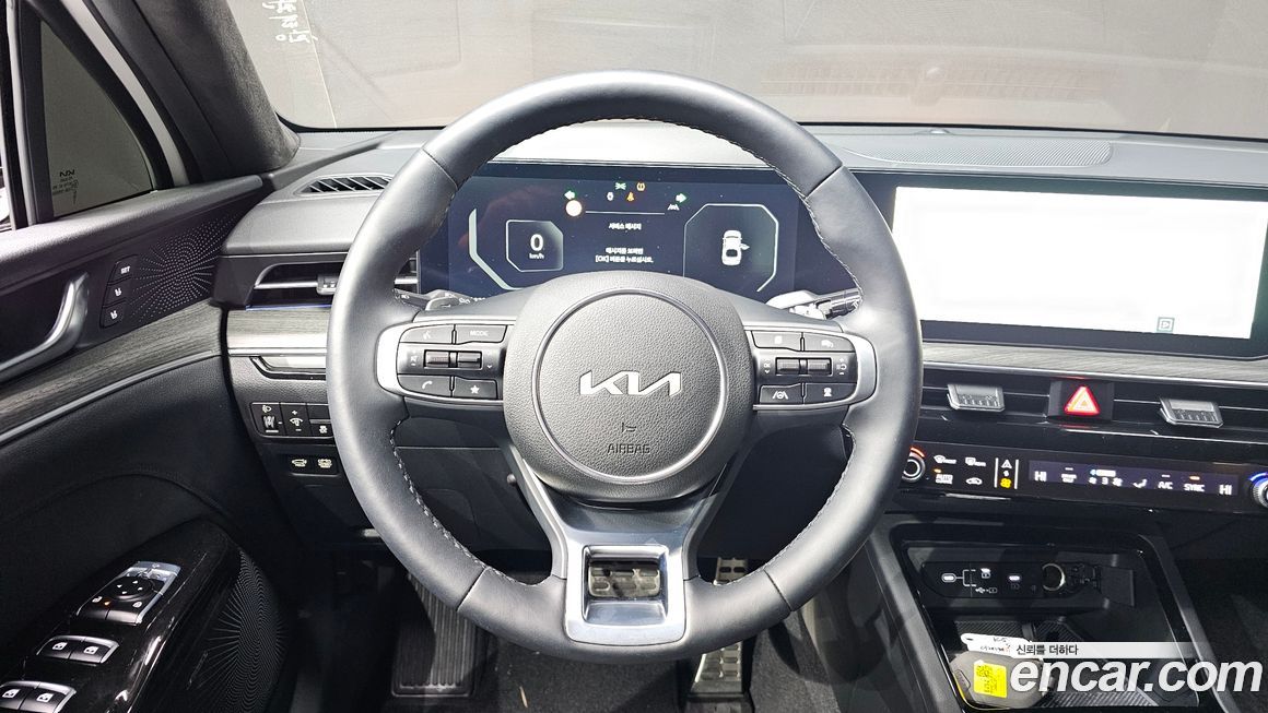 Kia K5 2025
