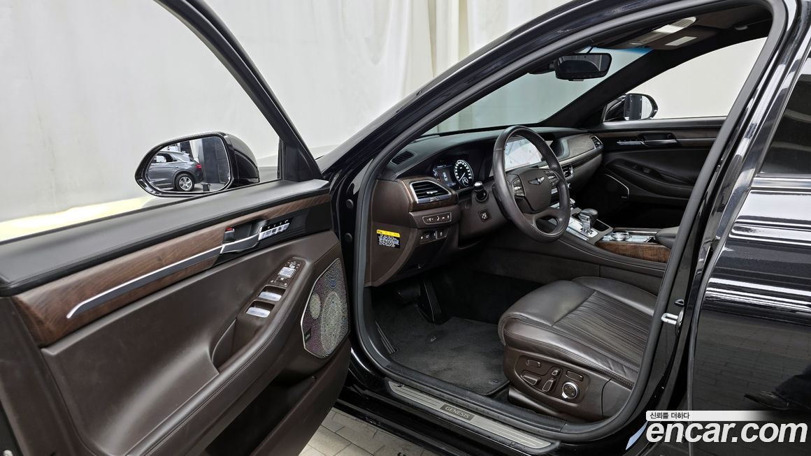 Genesis G90 2021