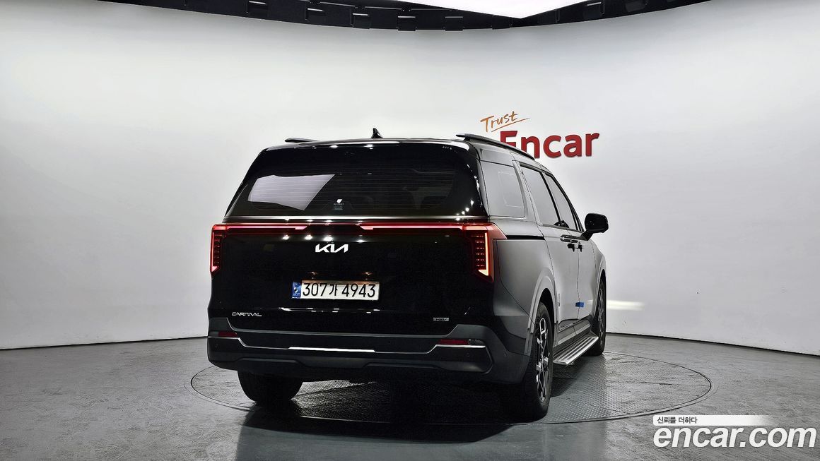 Kia Canival 2024