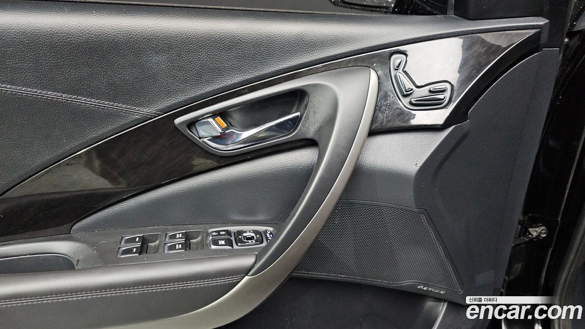 Hyundai Grandeur 2016