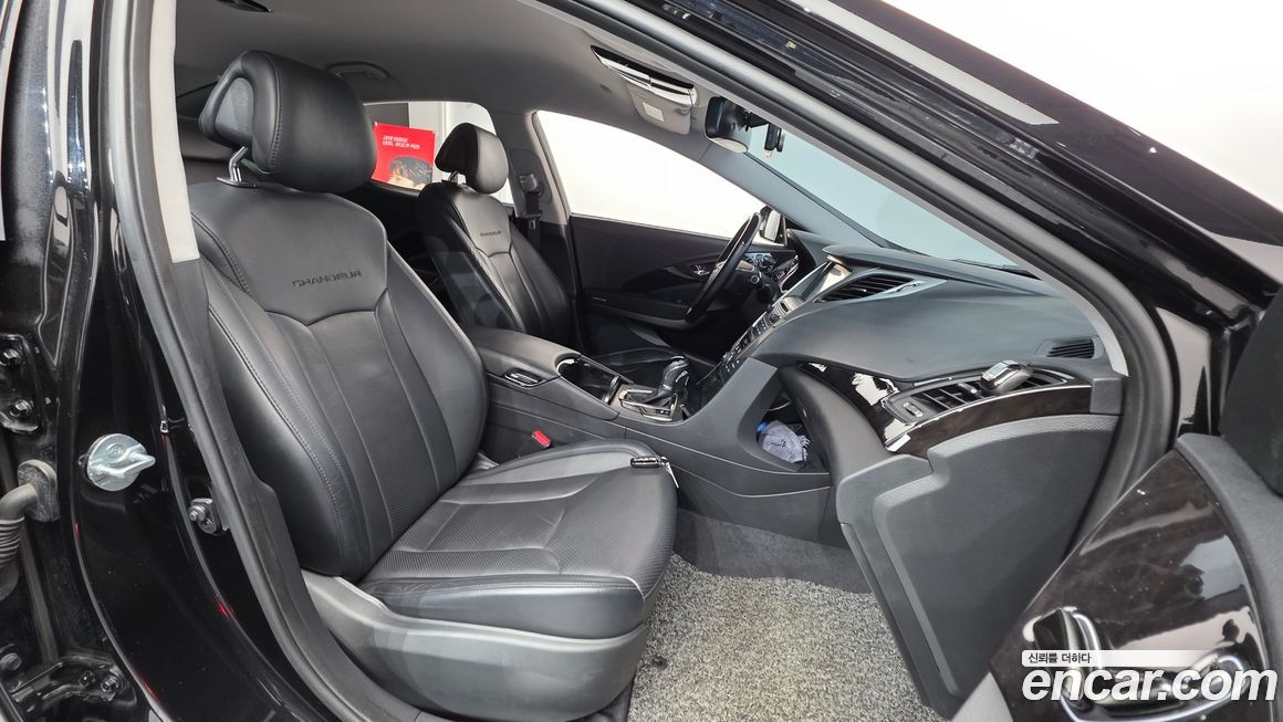 Hyundai Grandeur 2014