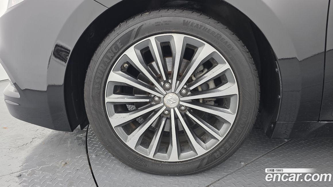 Hyundai Grandeur 2014