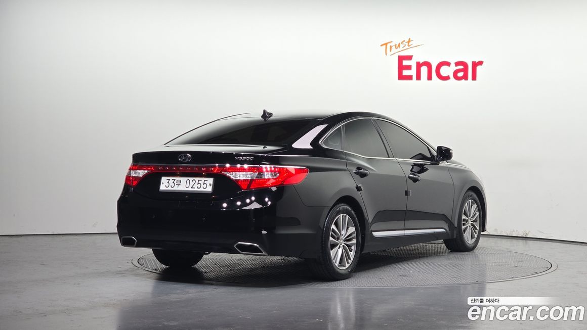 Hyundai Grandeur 2016