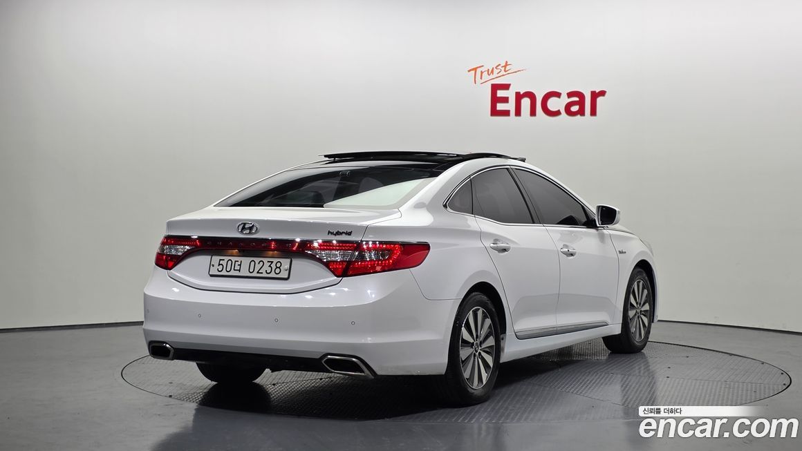 Hyundai Grandeur 2016