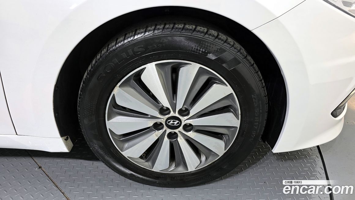 Hyundai Grandeur 2016