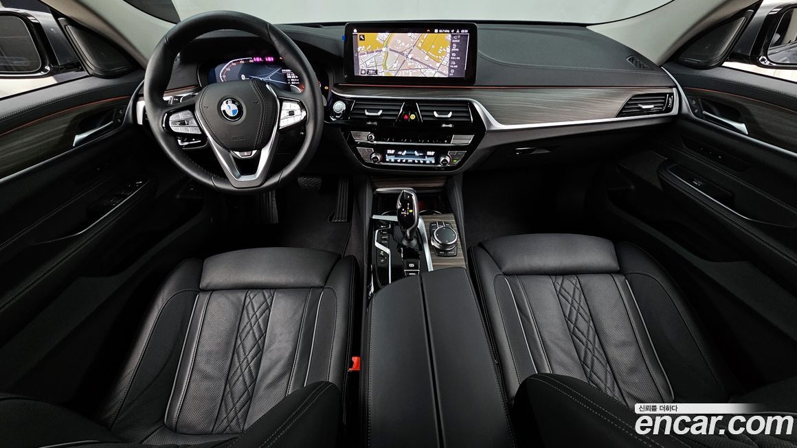 BMW Gran Turismo 2023