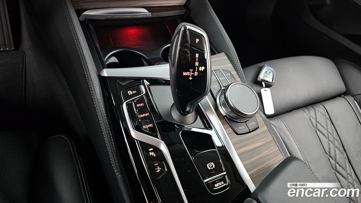 BMW Gran Turismo 2023