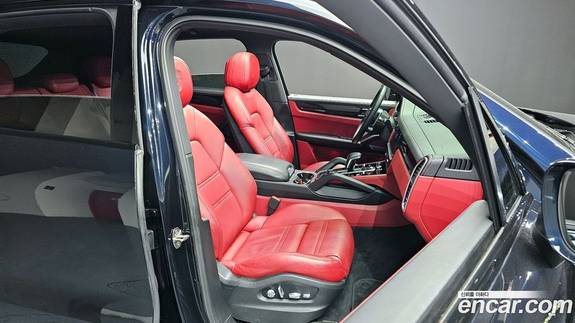 Porsche Cayenne 2020