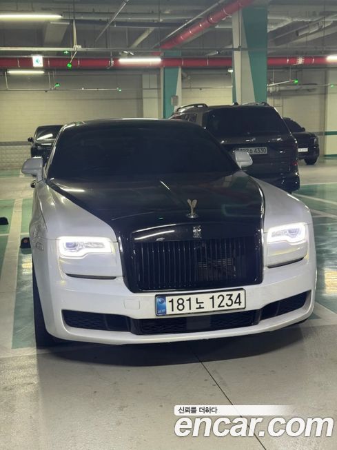 Rolls-Royce Ghost 2012