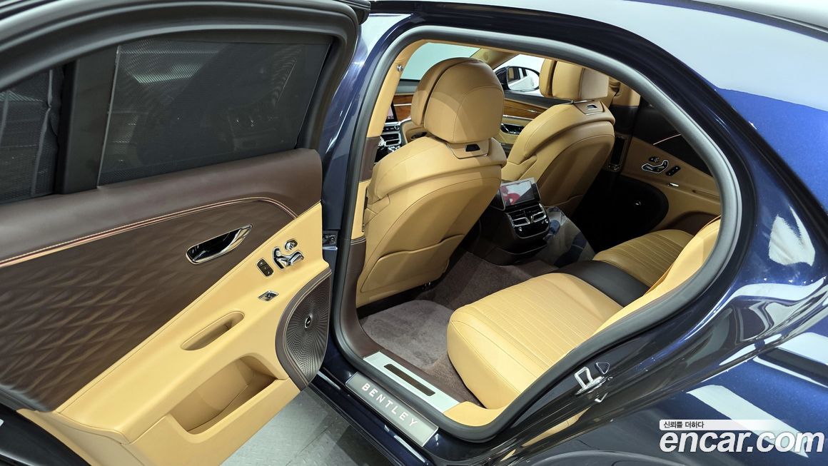 Bentley Flying Spur 2022