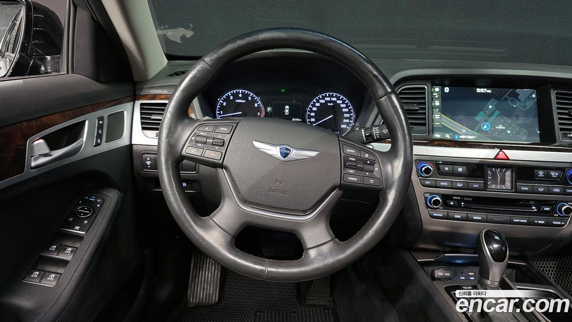 Hyundai Genesis 2014