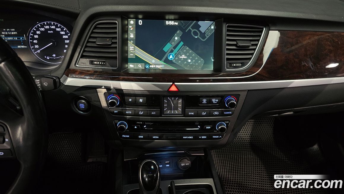 Hyundai Genesis 2014