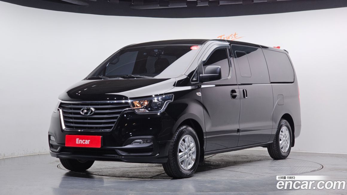 Hyundai Starex 2019