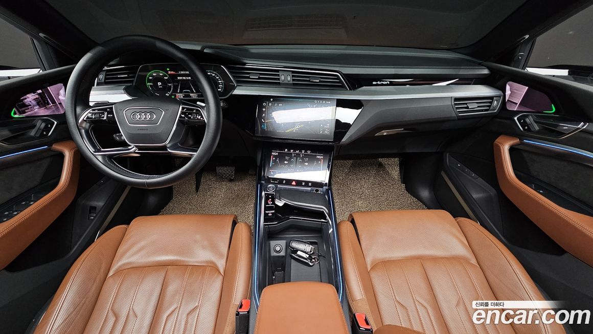 Audi e-tron 2020