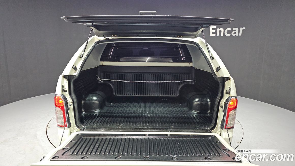 KG_Mobility_Ssangyong KORANDO 2012