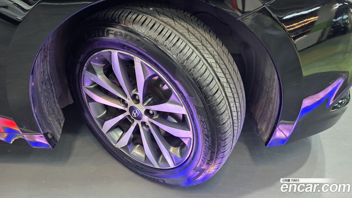 Hyundai Grandeur 2011