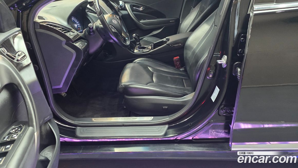 Hyundai Grandeur 2011