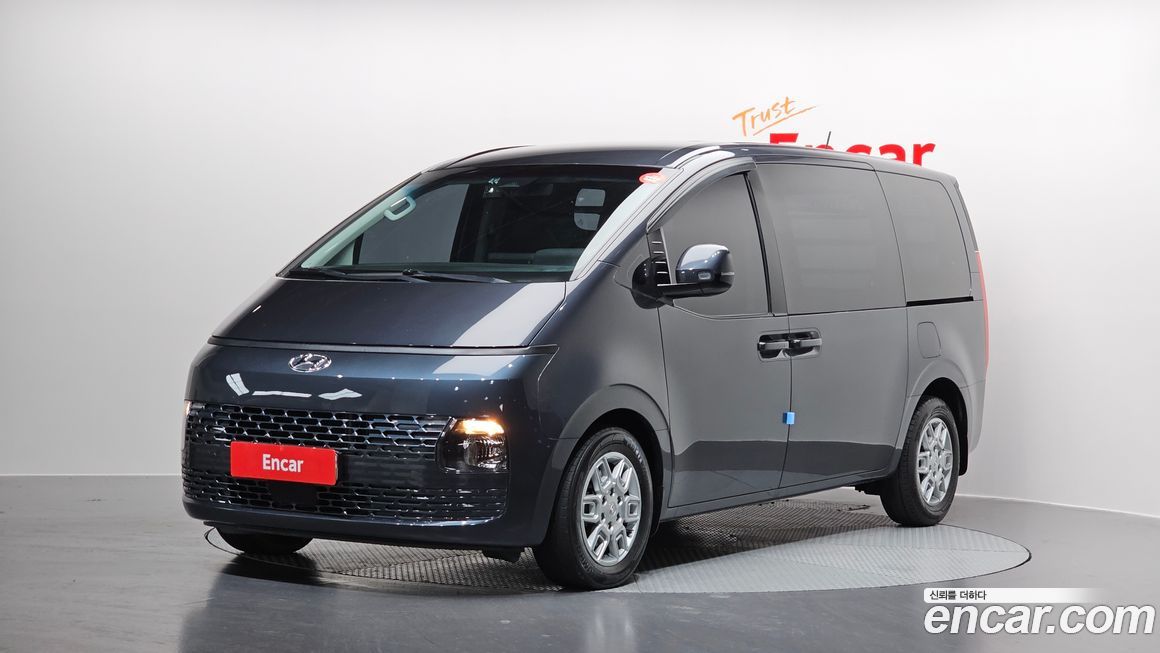 Hyundai Staria 2022