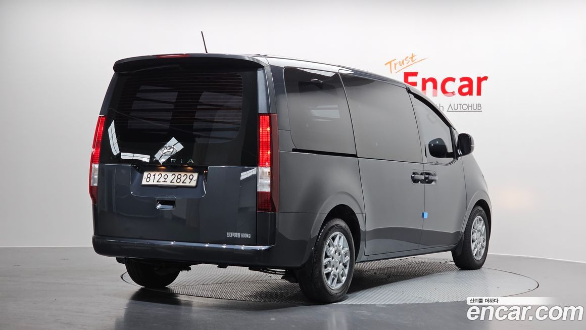 Hyundai Staria 2022