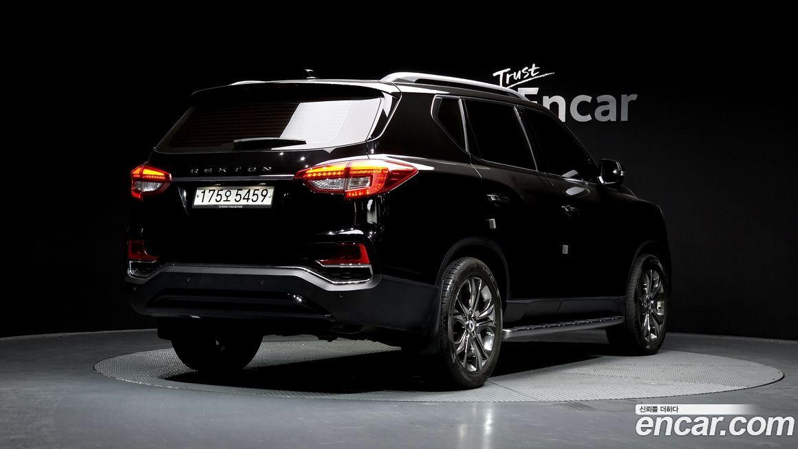 KG_Mobility_Ssangyong Rexton 2018