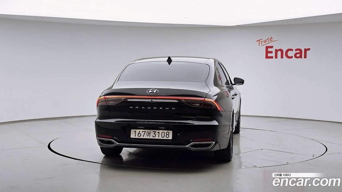 Hyundai Grandeur 2022