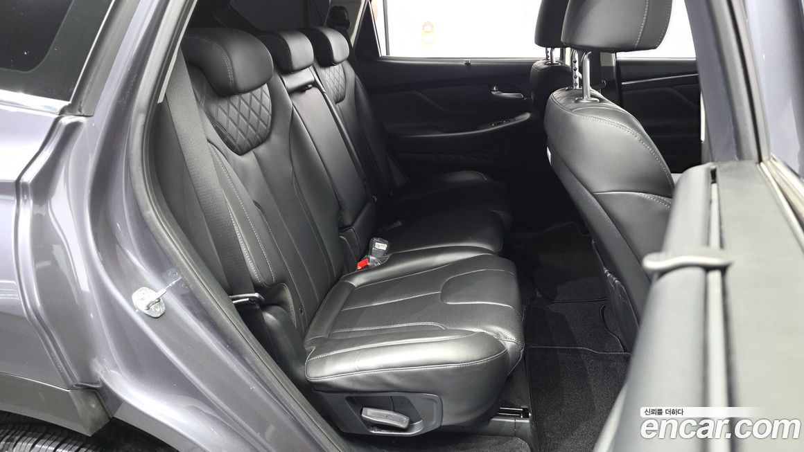 Hyundai Santafe 2022