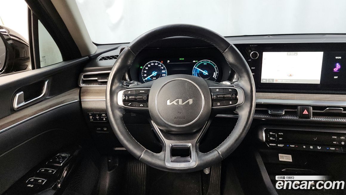 Kia K5 2023