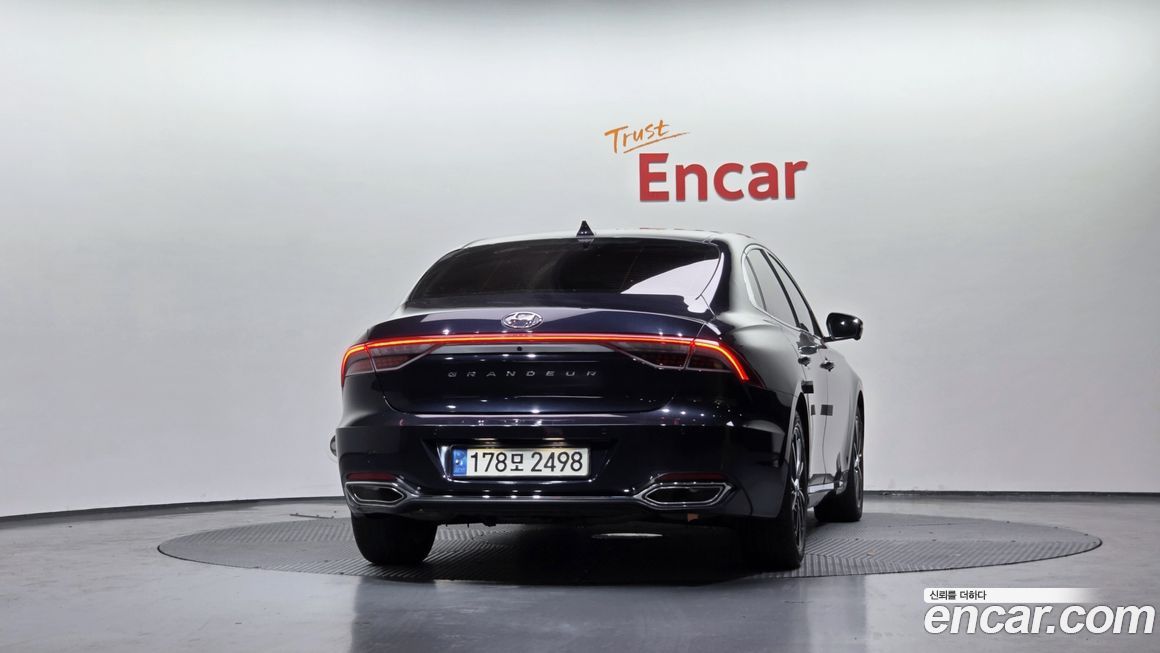 Hyundai Grandeur 2021