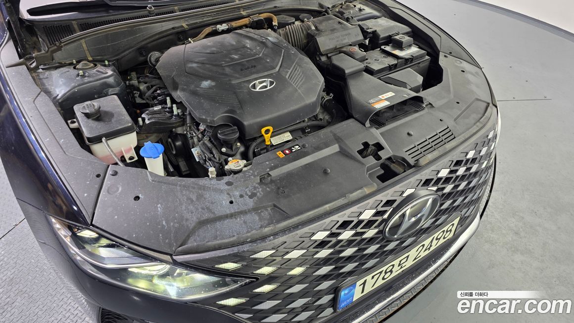 Hyundai Grandeur 2021