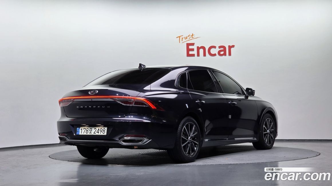 Hyundai Grandeur 2021