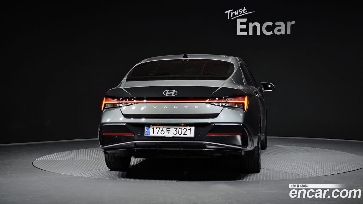 Hyundai AVANTE 2024