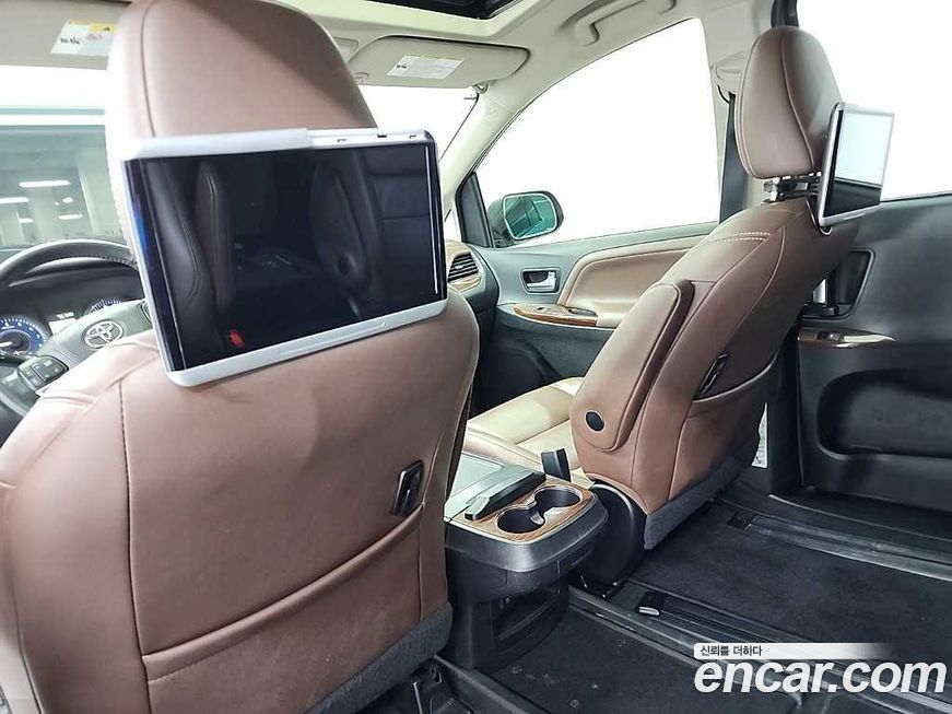 Toyota Sienna 2018