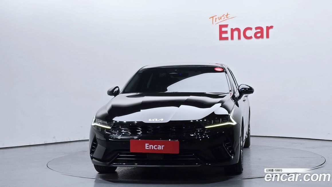 Kia K5 2023