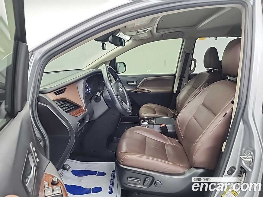 Toyota Sienna 2018