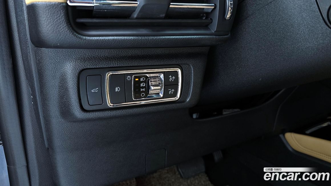 Lincoln Corsair 2021