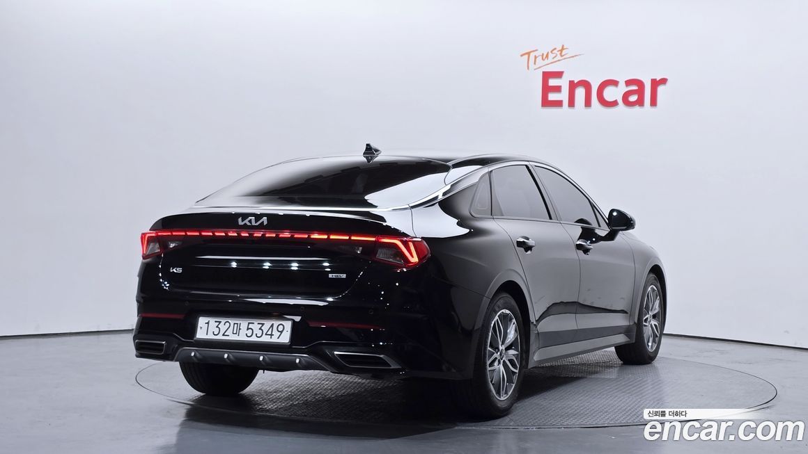 Kia K5 2023