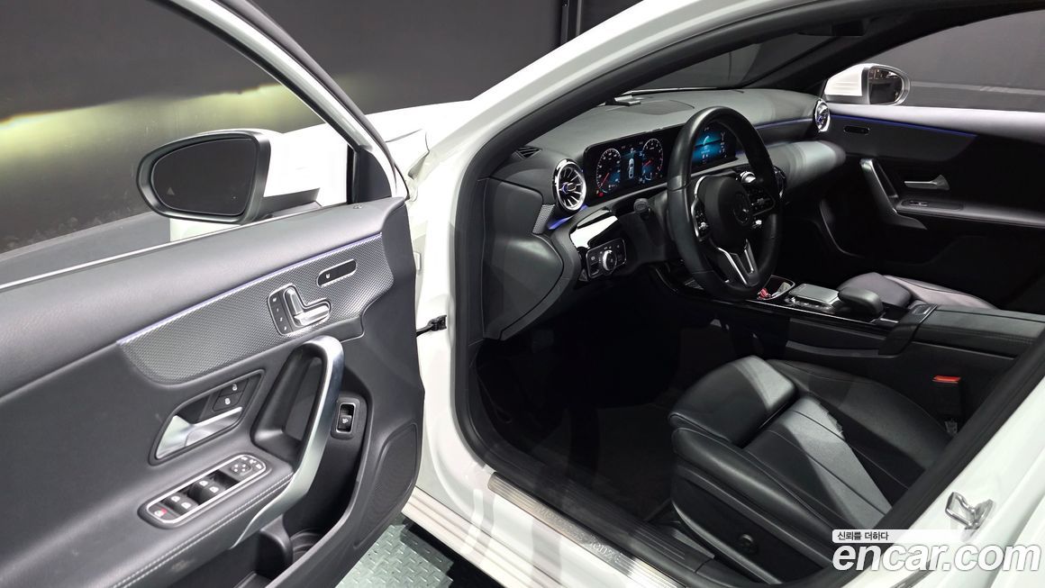 Mercedes-Benz A-Class 2021