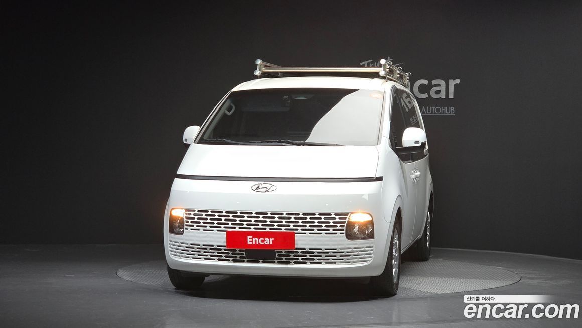 Hyundai Staria 2022