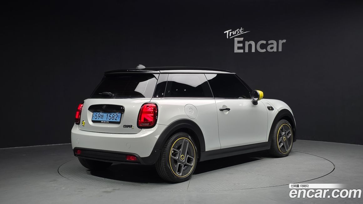 Mini Cooper 2023
